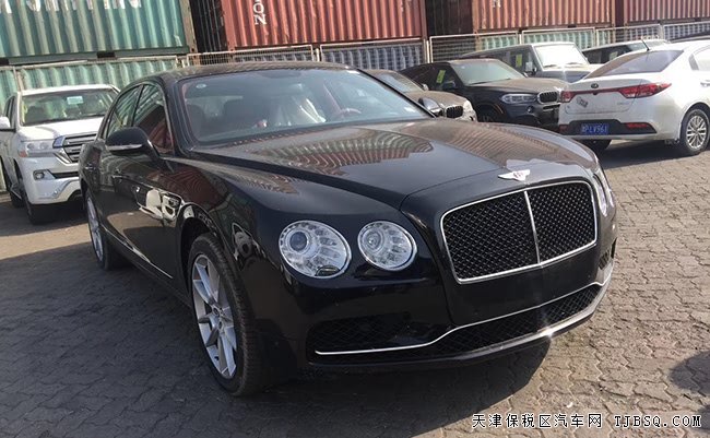 2018款宾利飞驰V8S欧规版 天窗/舒适包/20轮现车273万