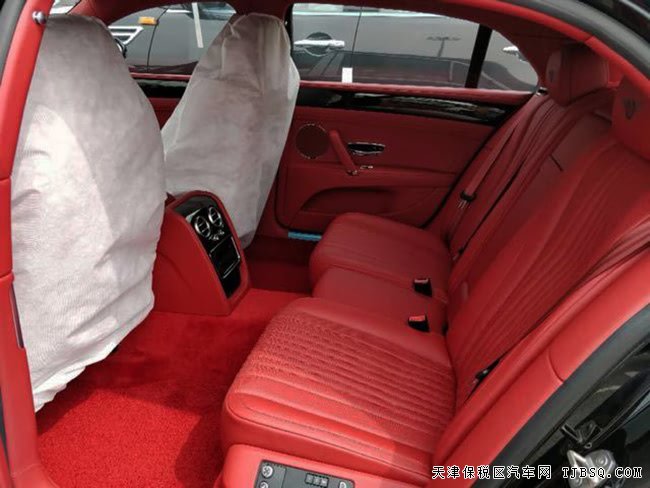 2018款宾利飞驰V8S欧规版 天窗/舒适包/20轮现车273万