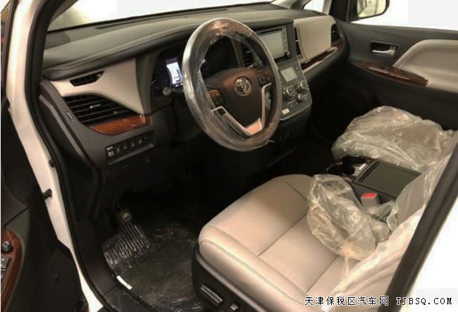 18款丰田塞纳3.5L两驱顶配版 双天窗/雷达测距现车58万
