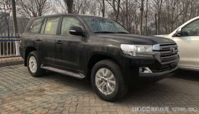 18款丰田酷路泽4600中东版 8气囊/18轮/天窗现车90.5万