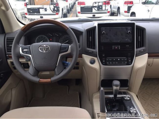 18款丰田酷路泽4000中东版 8气囊/外挂/天窗现车67.5万