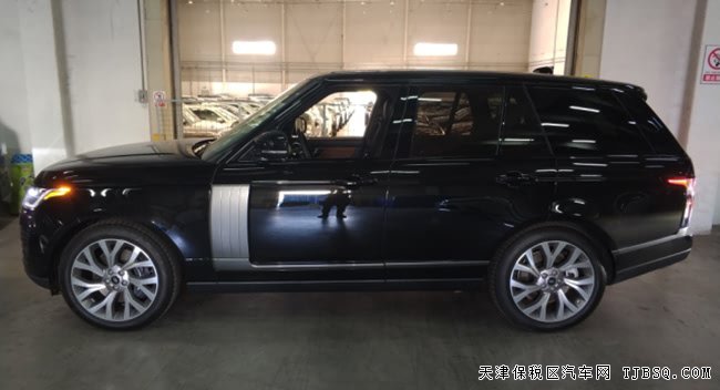 2018款路虎揽胜3.0T美规版 21轮/视觉包/驾辅现车140万