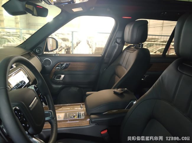 2018款路虎揽胜3.0T美规版 21轮/视觉包/驾辅现车140万