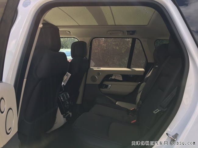 18款路虎揽胜3.0T汽油中东版 20轮/全景/二代现车123万
