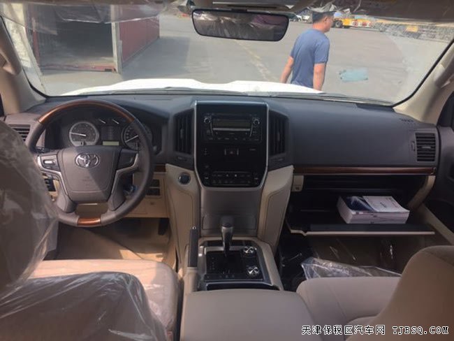 2018款丰田兰德酷路泽4000中东版 天津港现车63.2万起