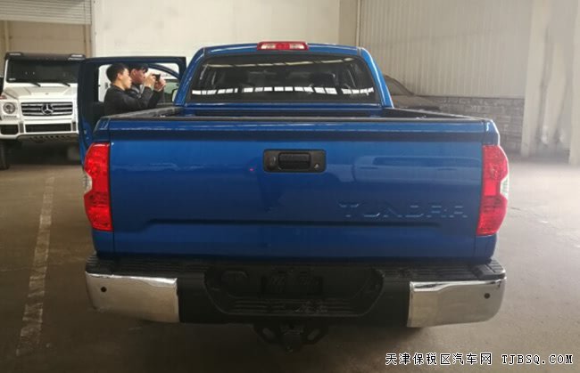 平行进口车18款丰田坦途5.7L 美式皮卡现车优购