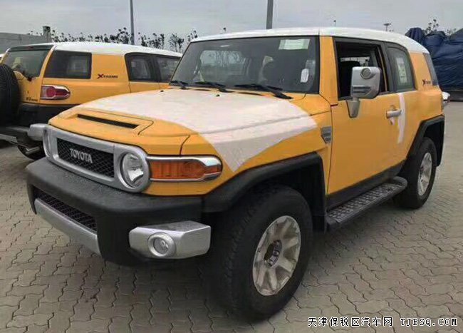 17款丰田FJ酷路泽4.0L中东版 JBL/8气囊/17轮现车50.5万