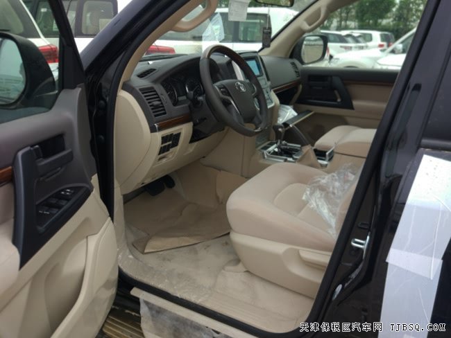 18款丰田酷路泽4000中东版 高丐版7座现车65万优惠酬宾