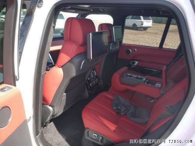 17款路虎揽胜3.0T柴油创世版 22轮/5座/黑撞顶现车141万