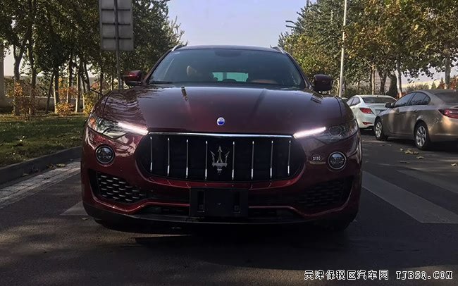 2018款玛莎拉蒂莱万特SUV加规版 天津港现车优购