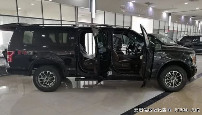 2018款福特勇猛者七座SUV美规版 全景天窗/18轮现车80万