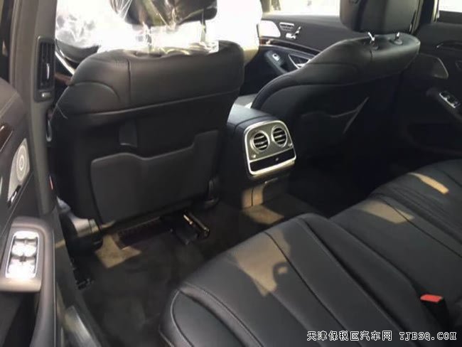 2018款奔驰S450墨西哥版 全景/雷达测距/抬显现车117万