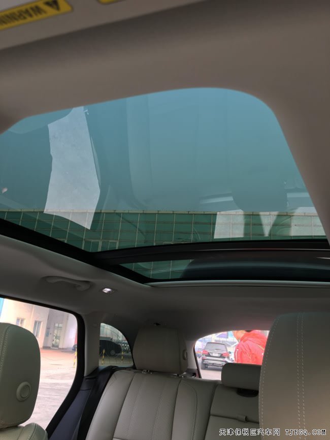 2018款路虎揽胜星脉3.0T加规版 驾辅包/全景现车80.5万