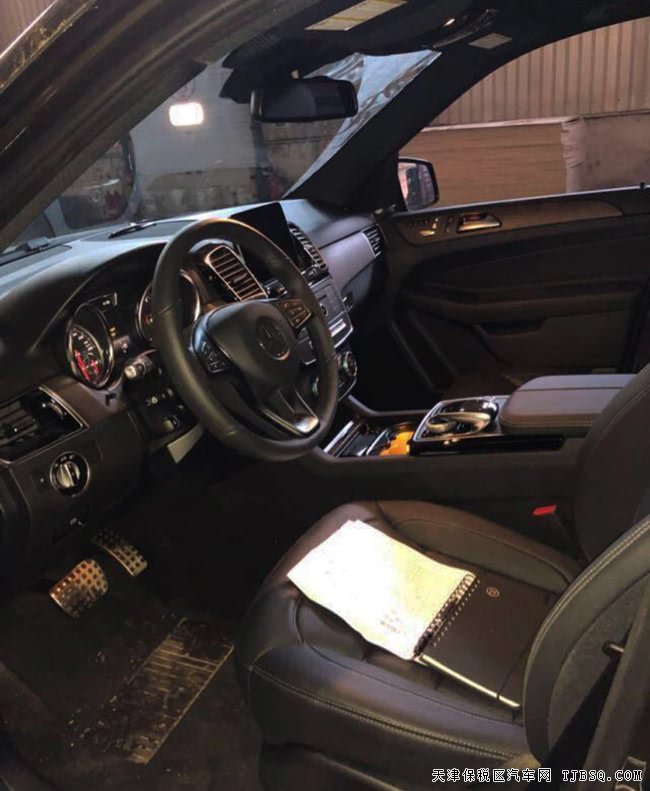 平行进口车奔驰GLE400加规版 18款豪华包/雷测包现车85万