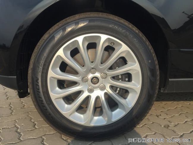 18款路虎揽胜3.0T汽油VOGUE加长版 20轮/全景现车155万