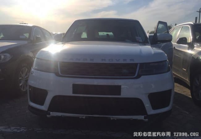 2018款路虎揽胜运动汽油版 3.0T揽运现车尊享极致
