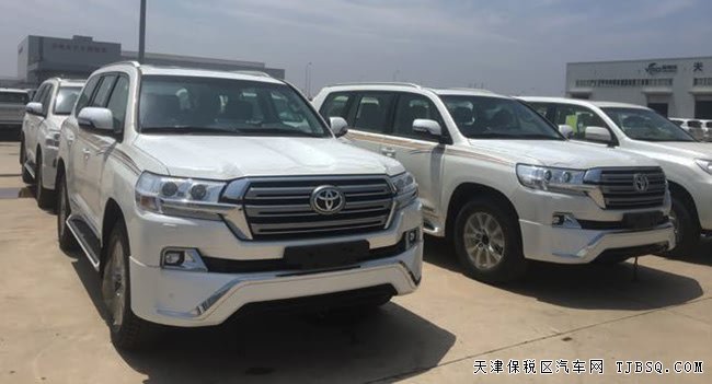 2018款丰田酷路泽4500中东版 8气囊/18轮/天窗现车111万