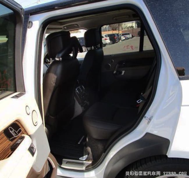 2018款路虎揽胜3.0T行政美规版 HSE包/视觉包现车129万