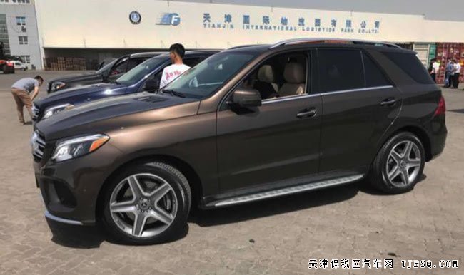 2018款奔驰GLE400加规版 AMG运动包/豪华包现车80万优享
