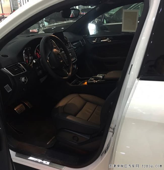 2018款奔驰GLE43AMG加规版 驾辅包/豪华包/灯包现车95万