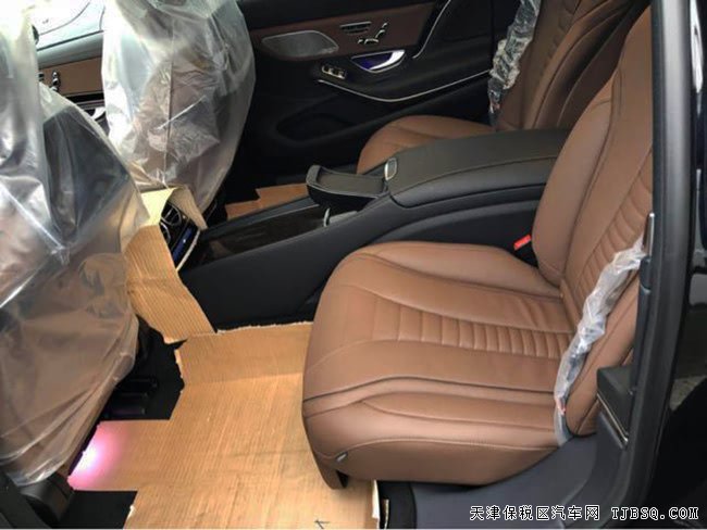 2018款奔驰迈巴赫S560欧规版 全景/四座/后娱现车280万