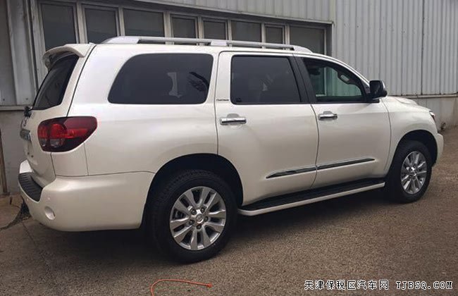 2018款丰田红杉5700加规版七座SUV 白金版现车热销