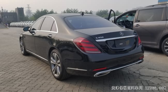 18款奔驰S450美规版四驱长轴 全景/P01豪华包现车121万