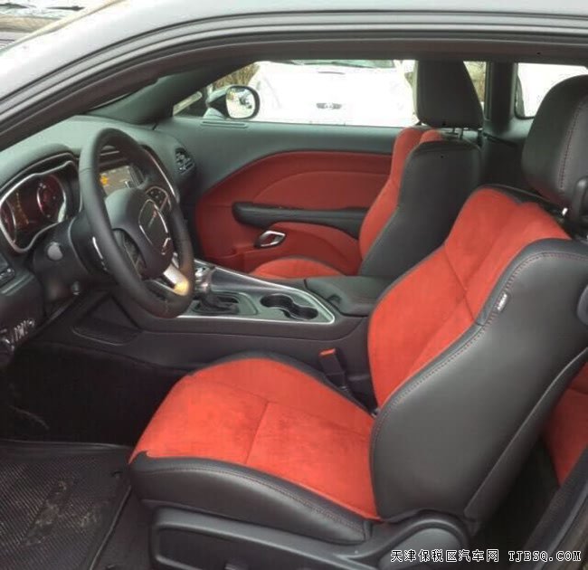 2018款道奇挑战者3.6L肌肉跑车 天津港现车超值热卖