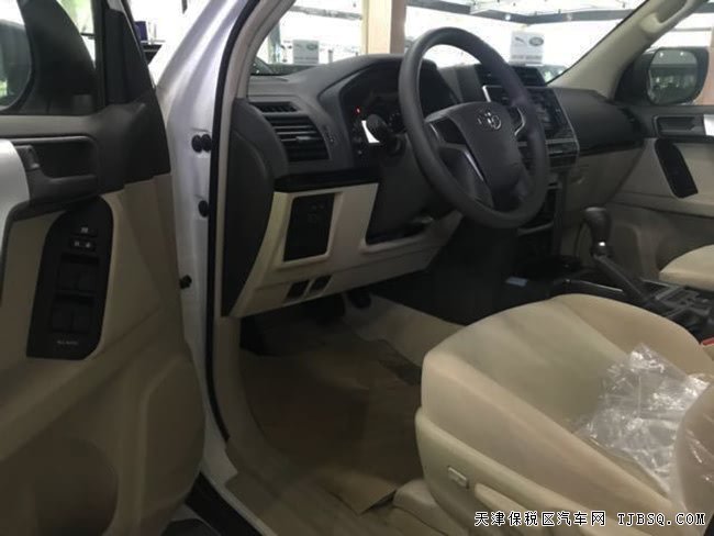 2018款丰田普拉多2700中东版 天窗/后挂/七座现车45.8万