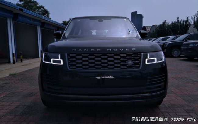 18款路虎揽胜3.0T行政版汽油 全景/电吸门/2代现车120万