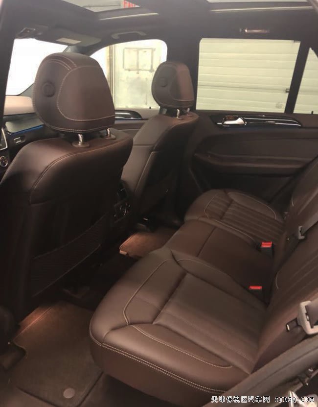 2018款奔驰GLE400加规版 驾辅包/豪华包/灯光包现车86万