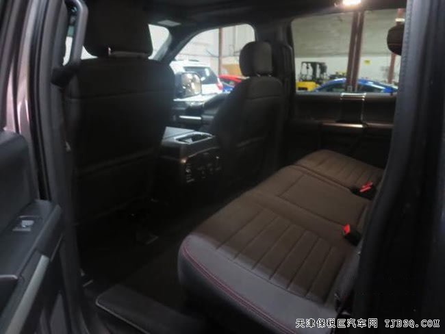 18款福特F150加规版皮卡 302A/FX4越野包/天窗现车49万