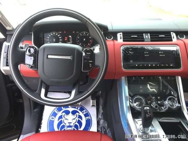 18款路虎揽胜运动汽油版 滑动全景/21轮/双屏现车90.3万