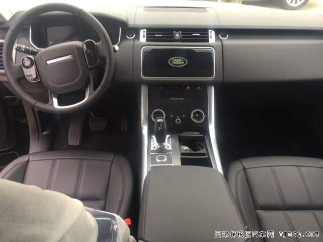 18款路虎揽胜运动柴油版 全景天窗/液晶仪表现车83.5万