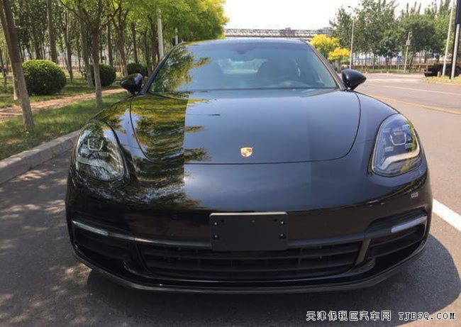 2017款保时捷Panamera4S行政加长版 BOSE/20轮现车189万