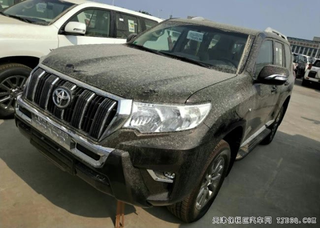 2018款丰田普拉多4000中东版 18轮/遥启/天窗现车53.8万