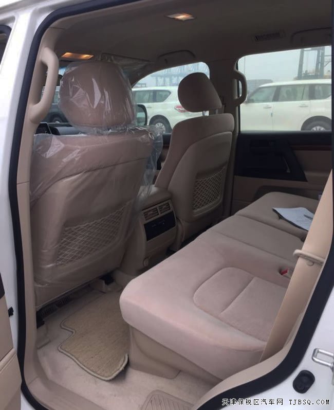 18款丰田酷路泽4000中东版 18轮/桃木/蠕行现车62.5万