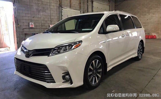 2018款丰田塞纳四驱顶配版 双天窗/雷测/18轮现车62.5万
