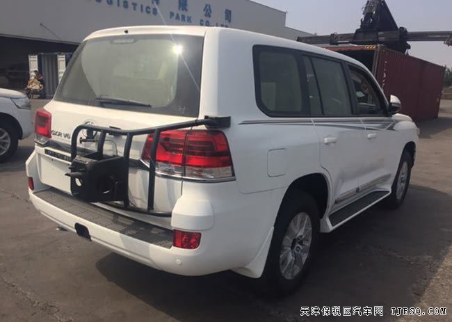 18款丰田兰德酷路泽4000中东版 后挂/18轮/天窗现车66万