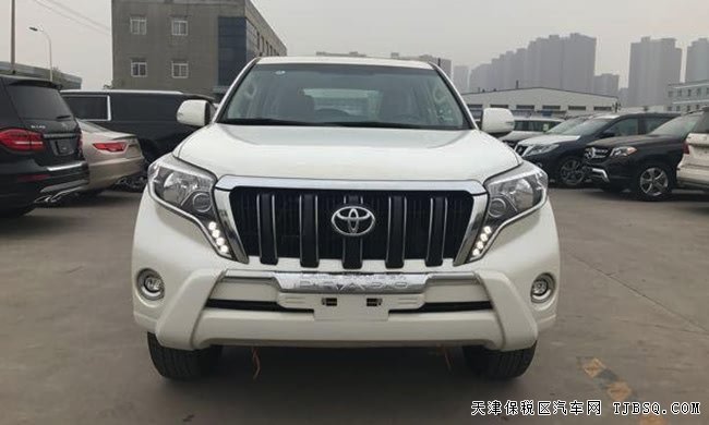 2017款丰田霸道3000中东版 柴油版现车优惠尊享