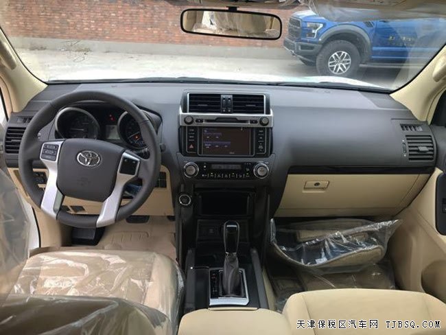 2017款丰田霸道3000中东版 柴油版现车优惠尊享