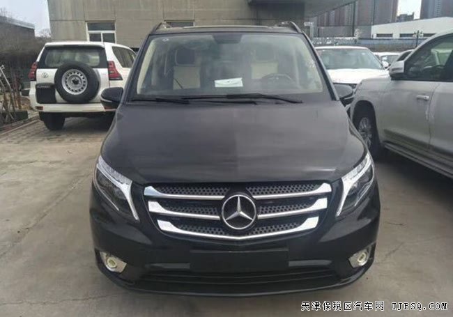 2018款奔驰METRIS美规版 双电动门/17轮/小桌板现车56万