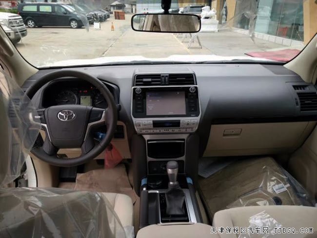 2018款丰田霸道2700中东版 天窗/18轮/后挂现车46.5万