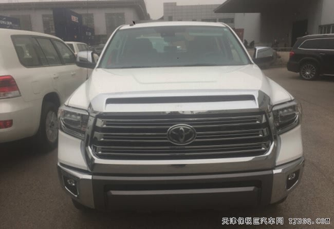 2018款丰田坦途1794版皮卡 JBL音响/天窗/20轮现车55万