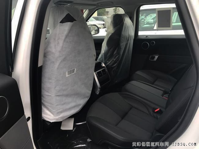 2017款路虎揽胜运动柴油版 全景/原厂真皮/20轮现车73万