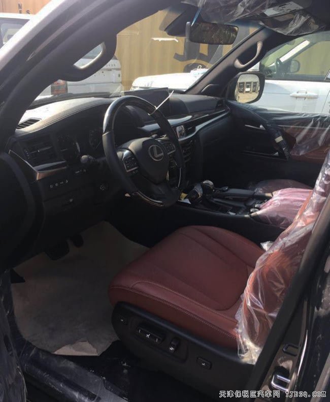 18款雷克萨斯LX570中东铂金版 21轮/天窗/雷测现车148万