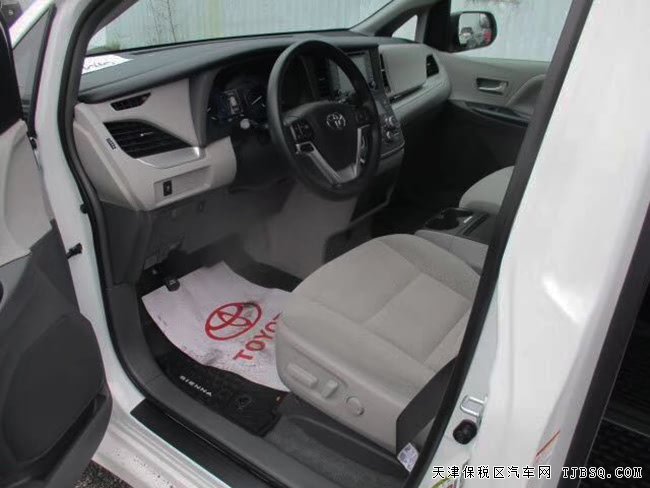 2018款丰田塞纳3.5L四驱版MPV 天津港现车优惠购