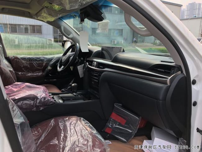 18款雷克萨斯LX570中东限量版 金属漆/大包围现车166万