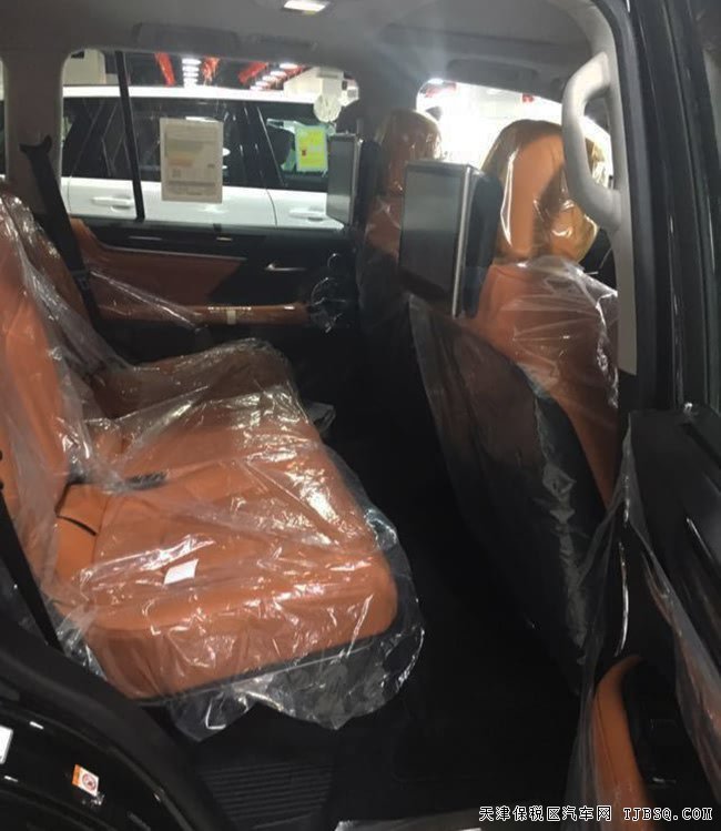 2018款雷克萨斯LX570中东铂金版 平行进口车报价148万购