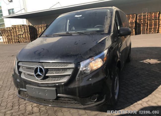 2018款奔驰METRIS美规版 七座/金属漆/双电动门现车41万